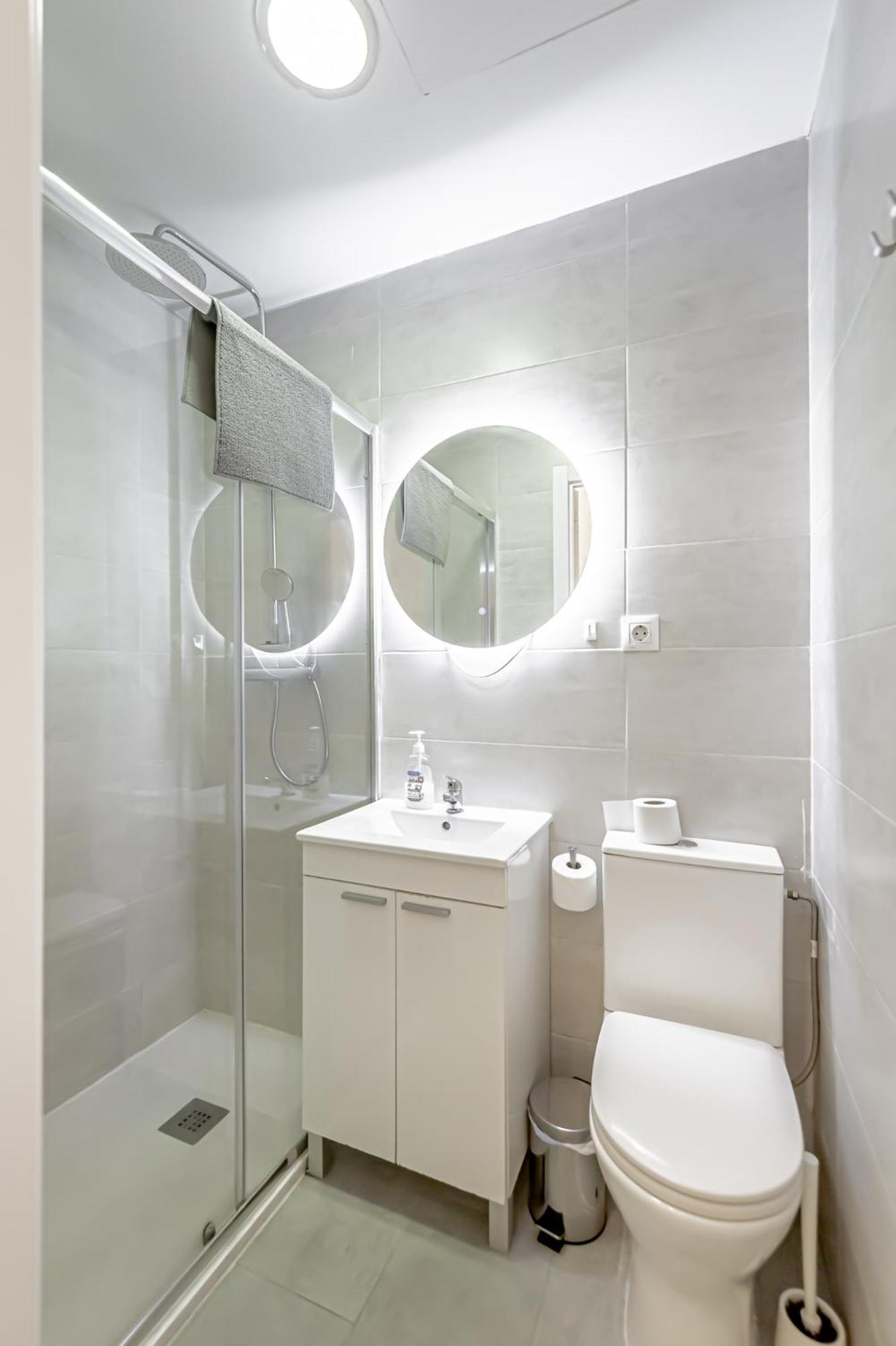 Apartamentos Tetuan Madrid Exterior foto